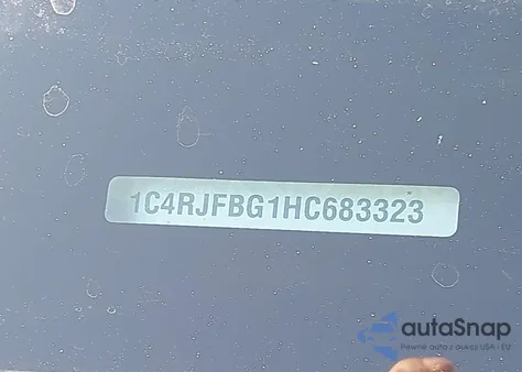 2017 Jeep Grand Cherokee Limited 4X4 from USA, damaged, VIN 1C4RJFBG1HC683323